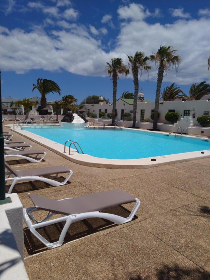 Apartment Duplex -The Sunny Hut - Swimming Pool - Free Wifi & Ac- Residence Las Marinas Puerto del Carmen  Exterior foto